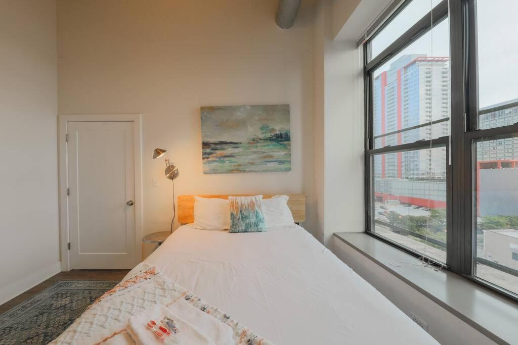 Mccormick 2br And 2ba Family Unit For Up To 8 Guests With Optional Parking & Gym Access Apartment *